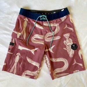 VISSLA Boardshorts Size Youth 25